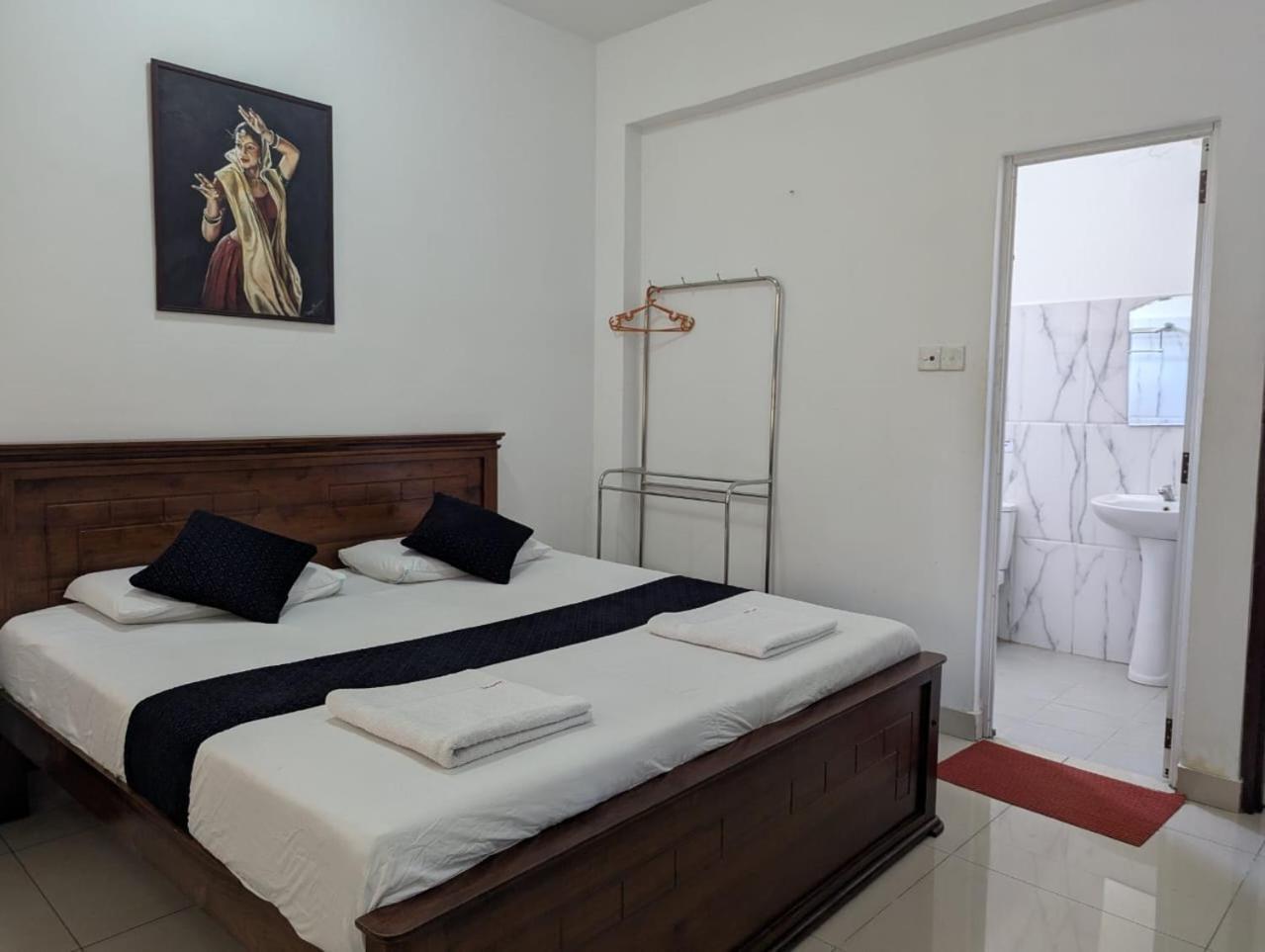 Reliance Hotel Boralesgamuwa Zewnętrze zdjęcie